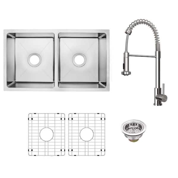 CHESHIRE 31 in. Tiny Radius Undermount 50/50 Double Bowl 18 Gauge