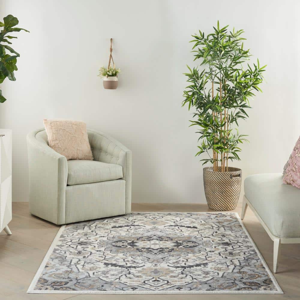 Ivory Grey Floral Medallion 5'3" x 7'3" Synthetic Area Rug