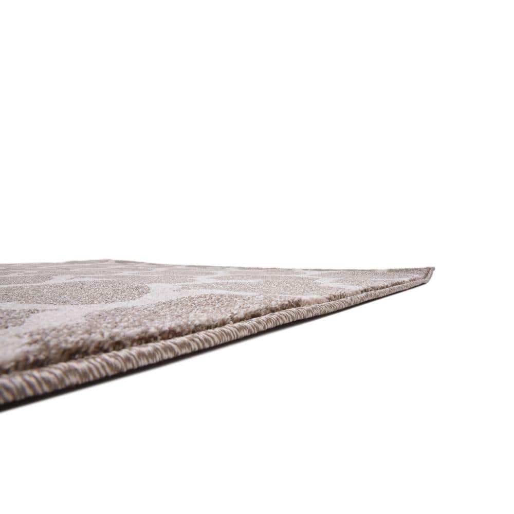 Elegant Trellis Light Brown 4'x6' Stain-Resistant Area Rug