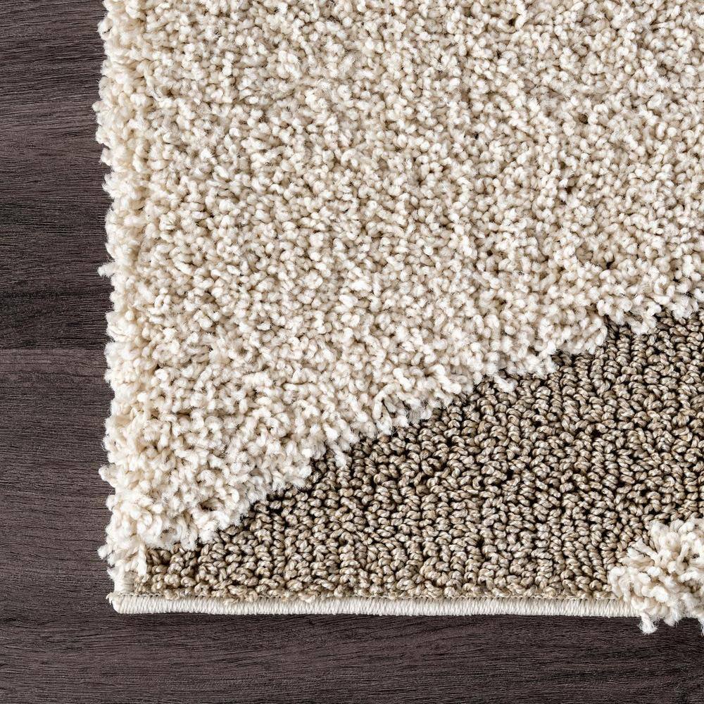 Elysian Cream Round Shag Area Rug with Abstract Design