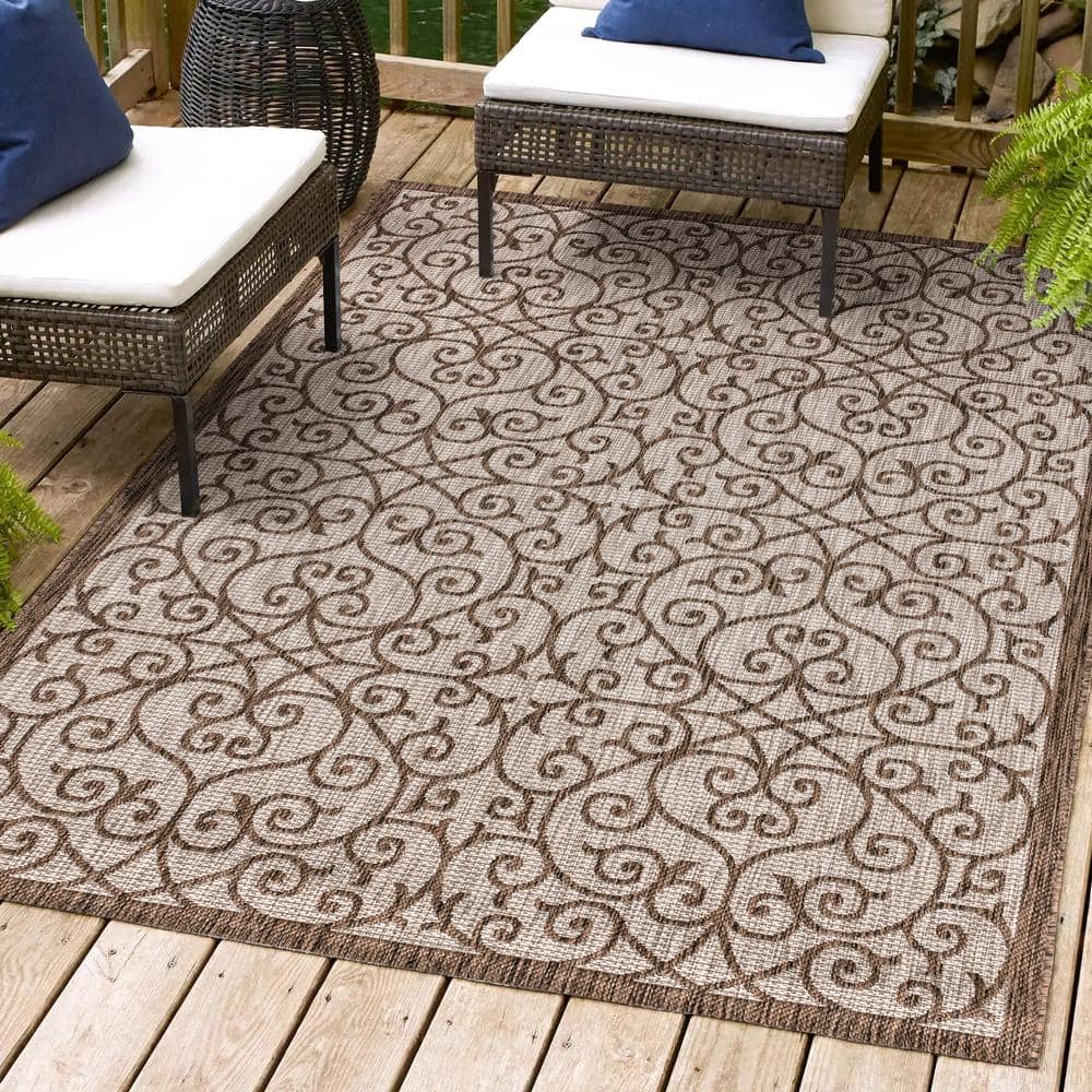 Taupe & Espresso Vintage Filigree Synthetic 5x8 Outdoor Rug