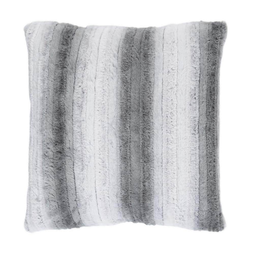 Elian 20" Gray and White Ombre Acrylic Pillow