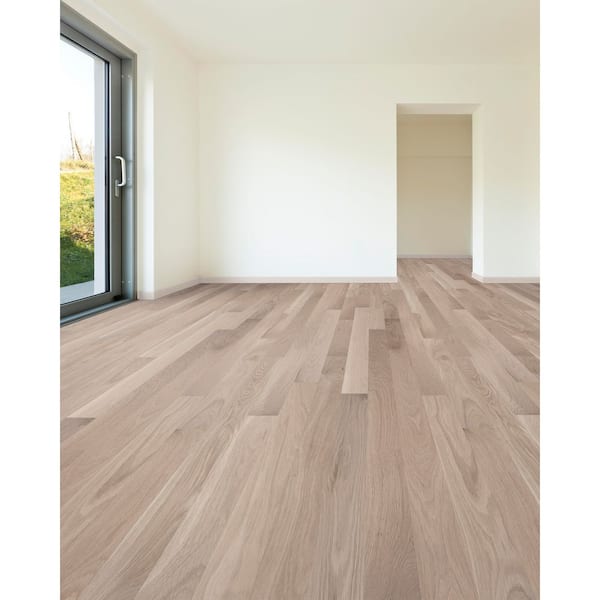CENTURY FLOORING Natural Oak 3/4 in. W Thick x 3.25 in. Wide x Random Length Solid White Oak Hardwood Flooring (27.00 sq. ft./case)