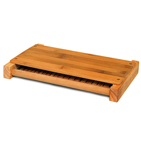 https://images.thdstatic.com/productImages/12e5bfe7-abd1-4992-9ea8-7761a6f99618/svn/natural-cutting-boards-dbbc10-1f_600.jpg