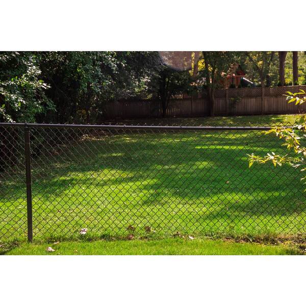 4-ft H x 10-ft W Vinyl Coated Vinyl-coated Steel Drive-thru Chain Link Fence Gate with Mesh Size 2-in