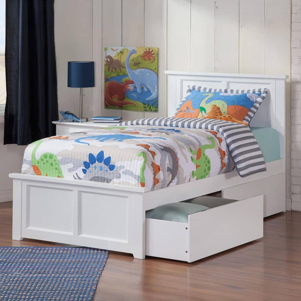 Madison White Solid Wood Frame Queen Platform Bed with Matching Footboard and Storage Drawers - thumbnail 7
