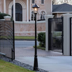 Windsor Bulb 1-Light Black Modern Outdoor Solar Lamp Post Light, Waterproof Dusk to Dawn LED with Bulb and Pole Included