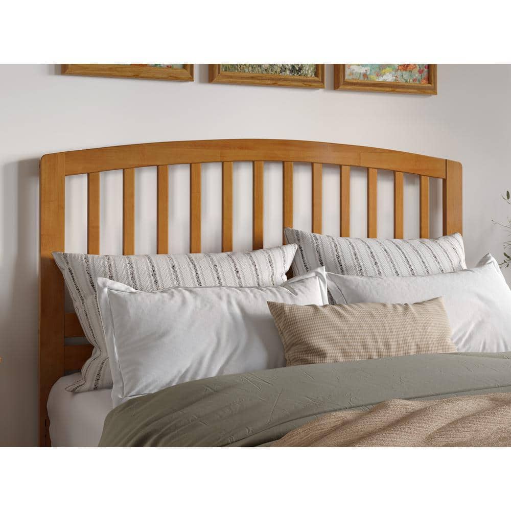 Quincy Light Toffee Queen Wood Platform Bed with Slats