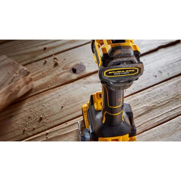 DeWALT DCD800E2T-QW - 18V XR Brushless hammer drill driver - with 2  batteries and charger