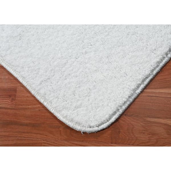Gramercy White Solid Polypropylene 2-Piece Bath Mat Set