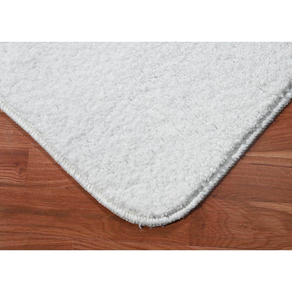 Gramercy White Plush Polypropylene 3-Piece Bath Rug Set