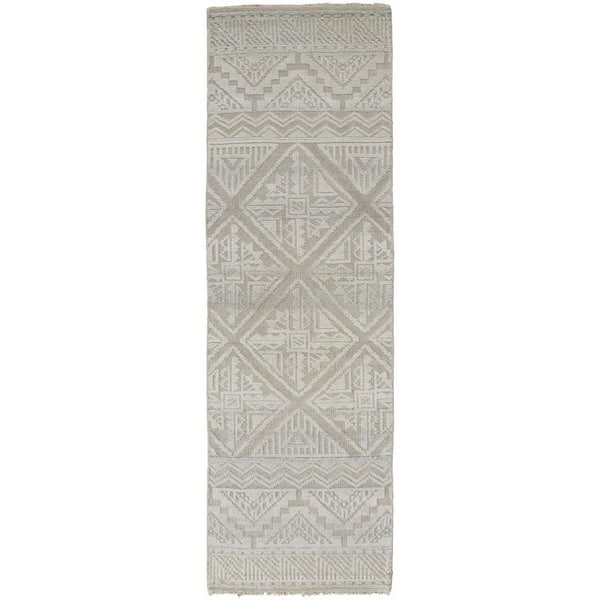 HomeRoots 2 ft. x 8 ft. Gray, Ivory Geometric Runner Rug