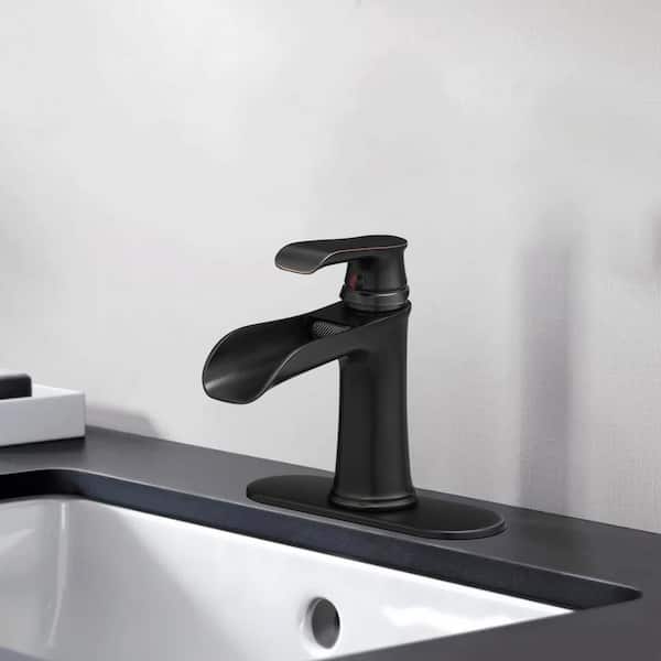 Maincraft Single Handle Single Hole Bathroom Faucet with Deckplate Drain Included in Oil Rubbed Bronze