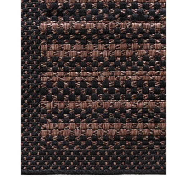 Unique Loom Outdoor Checkered Black 2' 2 x 3' 0 Area Rug 3127198 - The Home  Depot