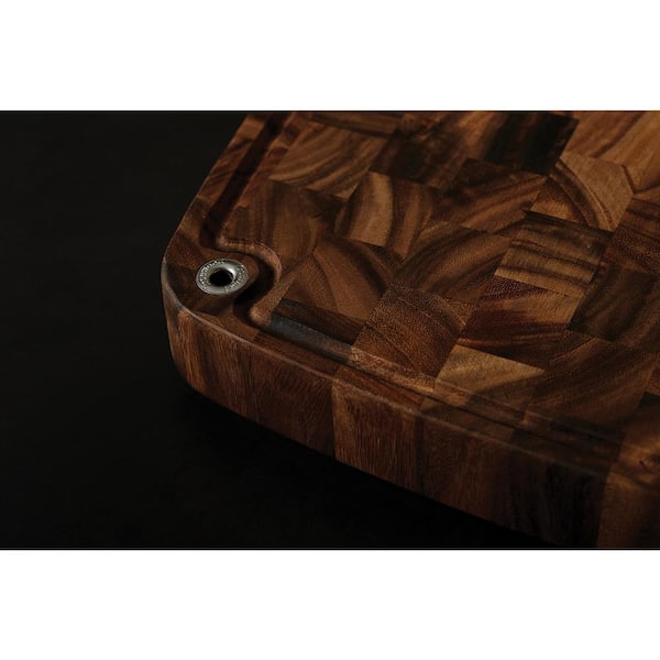 https://images.thdstatic.com/productImages/1317cb26-ab40-43d2-bf11-955fd8317b20/svn/acacia-wood-cutting-boards-28104-76_600.jpg