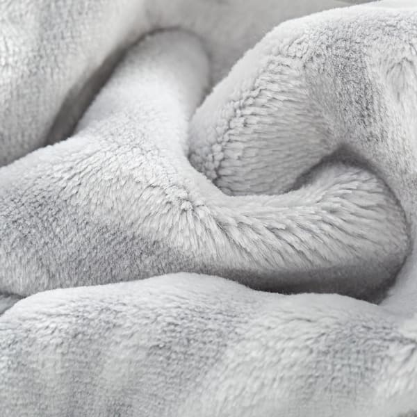 White Faux Fur Throw Blanket 50 in. x 60 in. Cozy Plush Throw Blanket