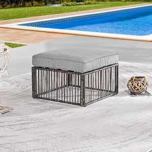 Wicker Outdoor Ottoman with Gray Cushion