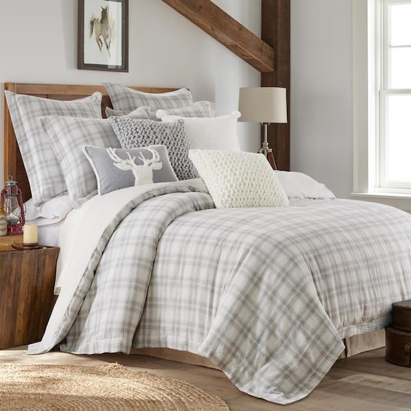 LEVTEX HOME Macallister 2-Piece Grey Plaid Cotton Twin/Twin XL Duvet Cover Set