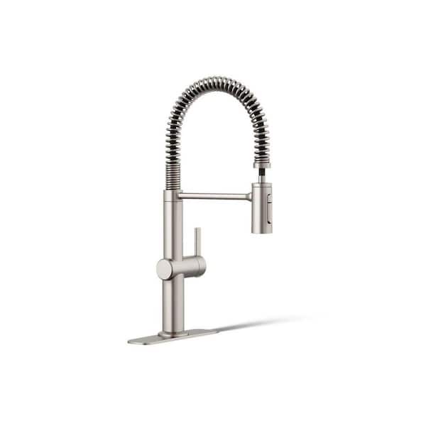 Clarus Semi Professional Single Handle Pull Down Sprayer Kitchen Faucet in Vibrant Stainless