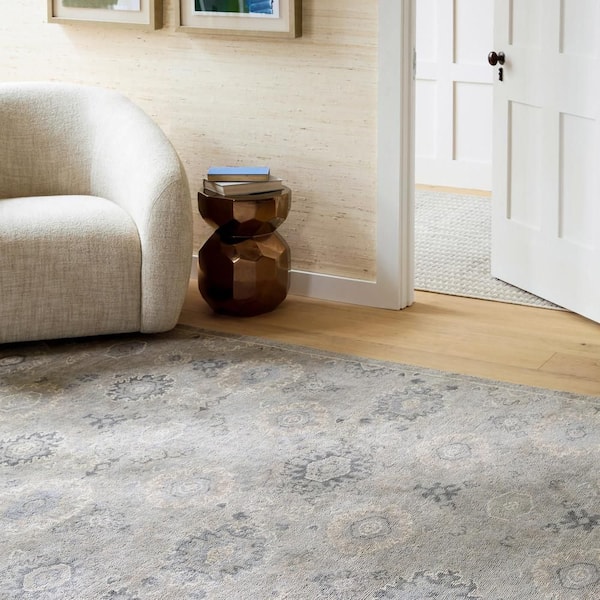 Lila Hand Knotted Wool Grey 5 ft. x 8 ft. Indoor Area Rug