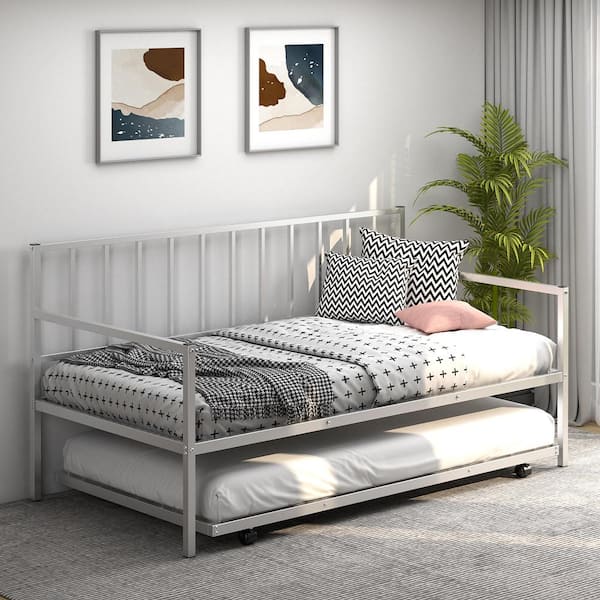 Silver Twin Metal Daybed with Roll Out Trundle Heavy Duty Frame Sofa Bed Set