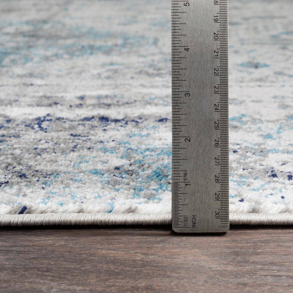 Livabliss Blue and Grey Vintage Medallion Runner Rug, 2'7" x 7'3"