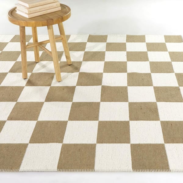 Mariani Tan 5 ft. x 7 ft. Checkered Area Rug
