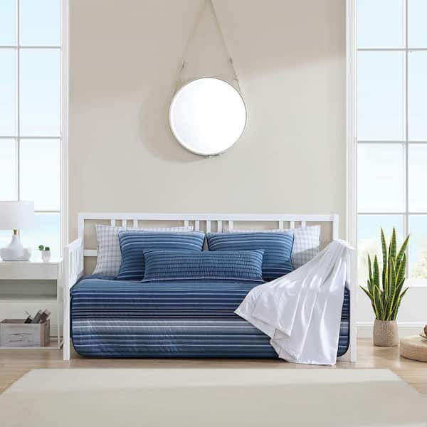 Nautica Coveside 4-Piece Blue Cotton Bonus 39 in. x 75 in. Daybed Quilt Set  USHSGJ1217650 - The Home Depot