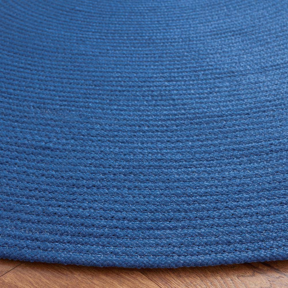 Easy-Care Coastal Charm 5' Round Blue Synthetic Braided Rug