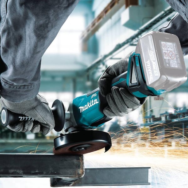 Makita 18V Brushless 4-1/2 in. / 5 in. Cordless Paddle Switch Cut-Off/Angle  Grinder with Electric Brake (Tool Only) XAG20Z - The Home Depot
