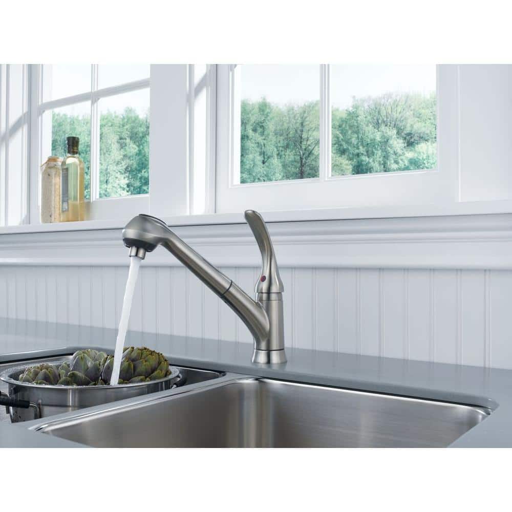 Stainless Steel Pull-Out Single Handle Kitchen Faucet