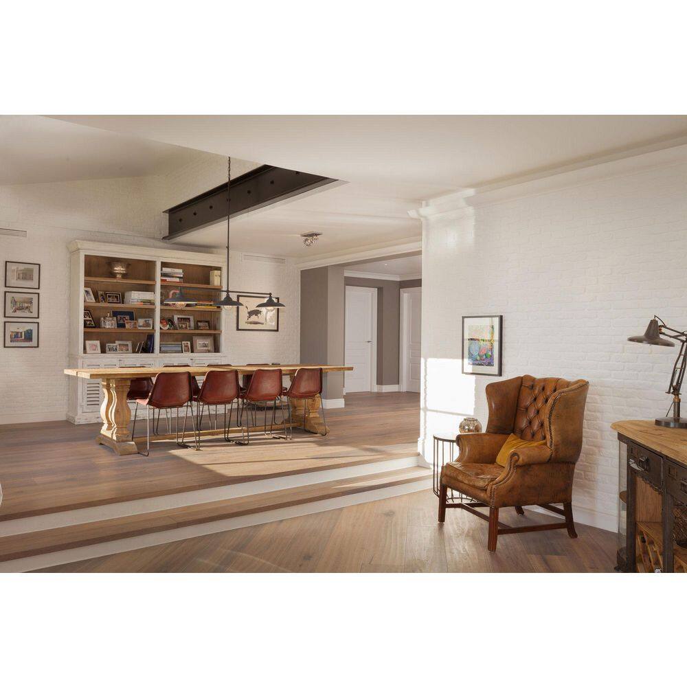 78-Inch Primed White Polyurethane Crown Moulding