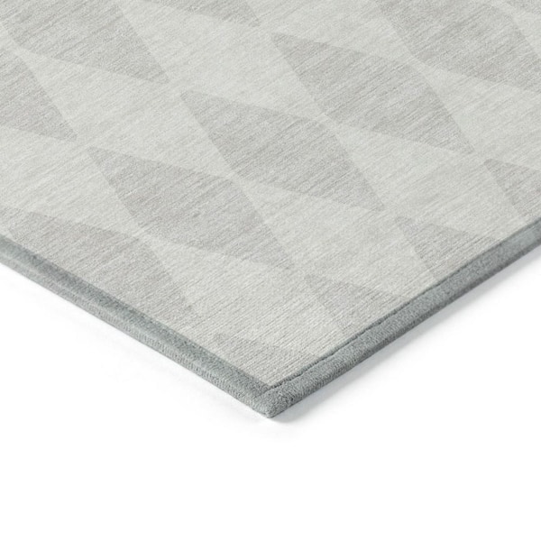 Ivory, Beige 5 ft. x 8 ft. Woven Geometric Polyester Rectangle Indoor / Outdoor Area Rug