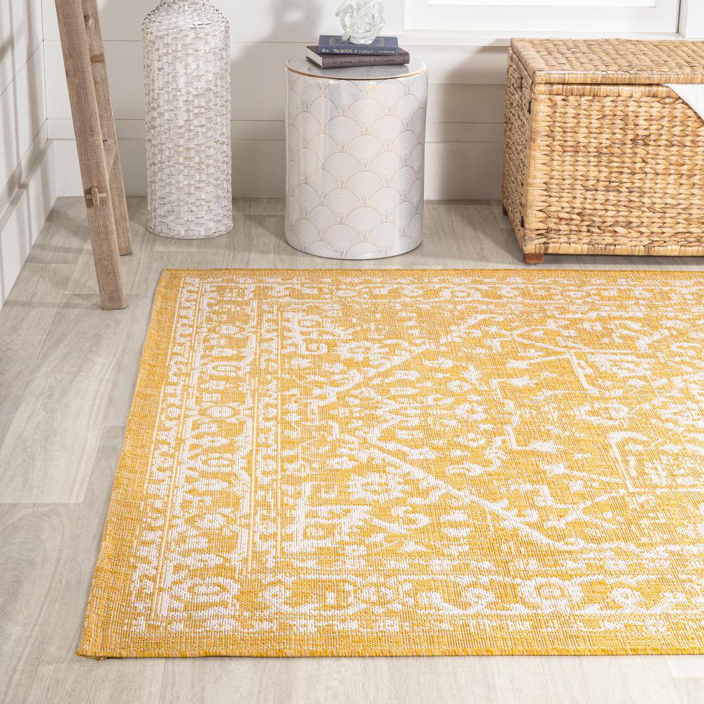Malta Bohemian Medallion Gray 5x8 Indoor/Outdoor Area Rug