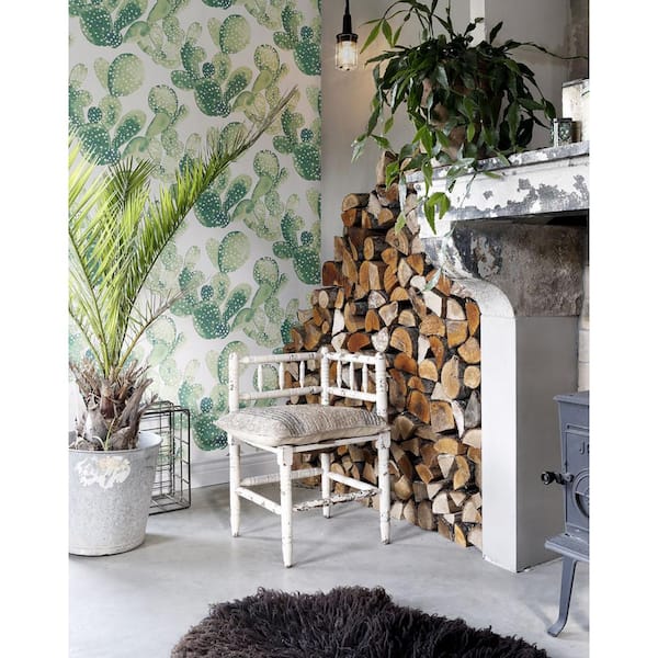 Mimi Green Cactus Paper Strippable Wallpaper (Covers 56.4 sq. ft.)