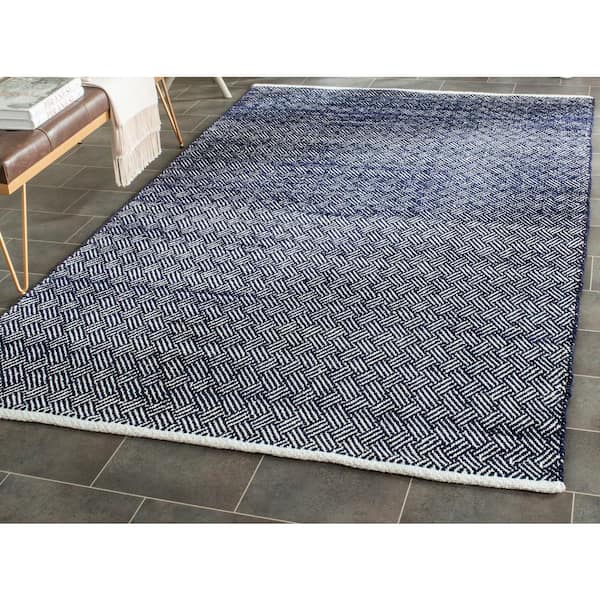 Boston Navy 4 ft. x 4 ft. Square Gradient Geometric Solid Area Rug