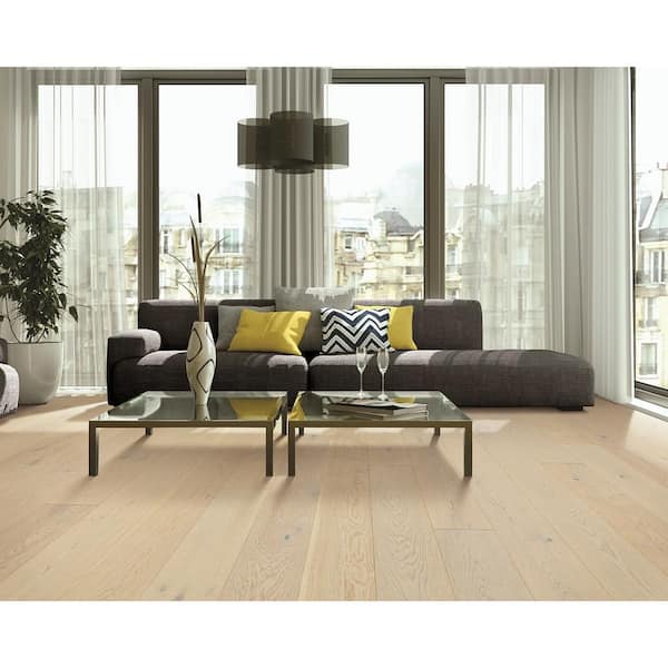 Jupiter Moon Beachwood Oak 0.5 in. T x 7 in. W Wirebrushed Engineered Hardwood Flooring (35.05 sq. ft./case)