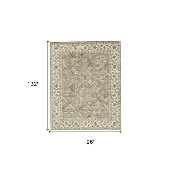 8 x 11 Green and Ivory Paisley Area Rug