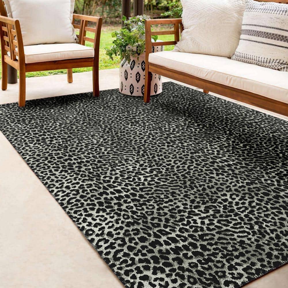 Safari Shadow Black and Gray Leopard Print 3' x 5' Washable Rug