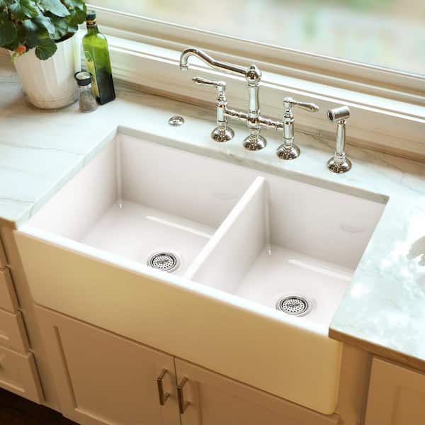 しんーく CHESHIRE 33 in. White Fireclay Farmhouse Apron Front Undermount