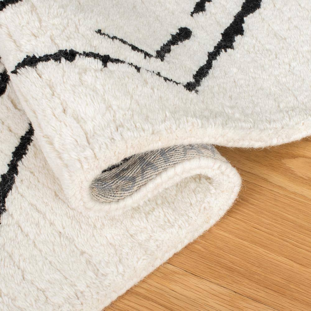 Ivory and Black Handmade Wool Tufted Shag Runner Rug