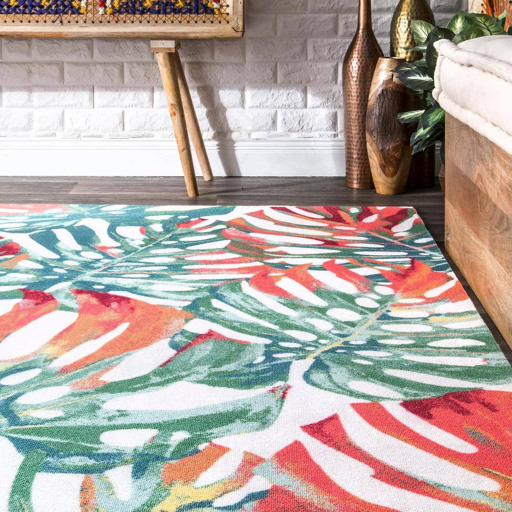 Reversible Multicolor Floral Synthetic 3' x 5' Indoor/Outdoor Rug
