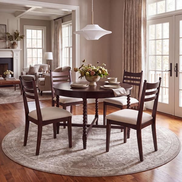Parker 7 ft. x 7 ft. Ivory/Beige Persian Round Rug