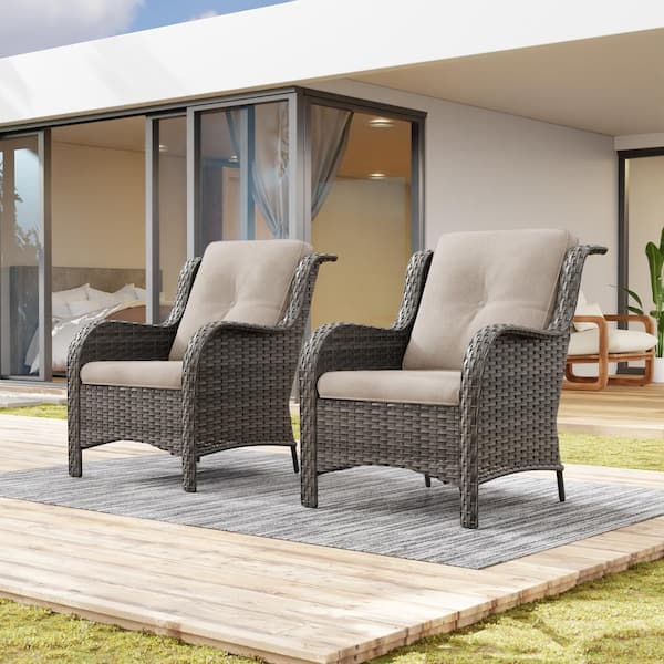 Ergonomic Arm 2-Piece Patio Wicker Outdoor Lounge Chair with Beige Cushions