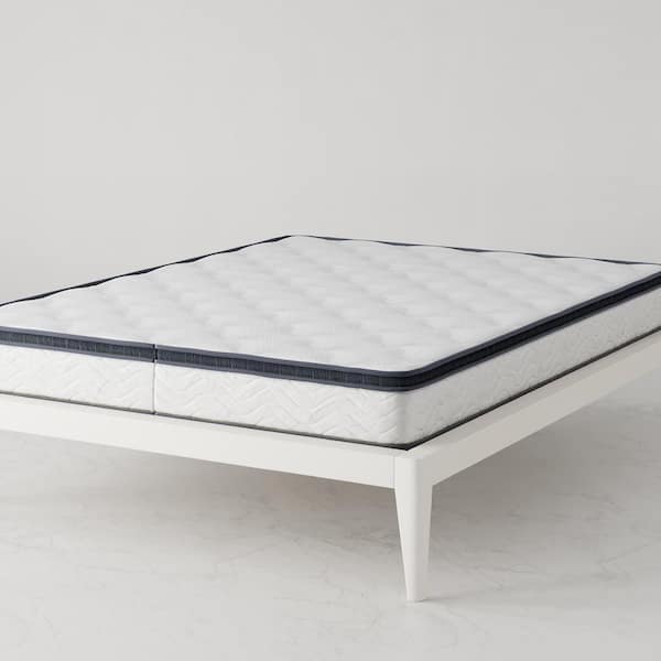 Signature Sleep Accuracy 8 in. EuroTop Gel Memory Foam and Innerspring Hybrid Mattress, Full