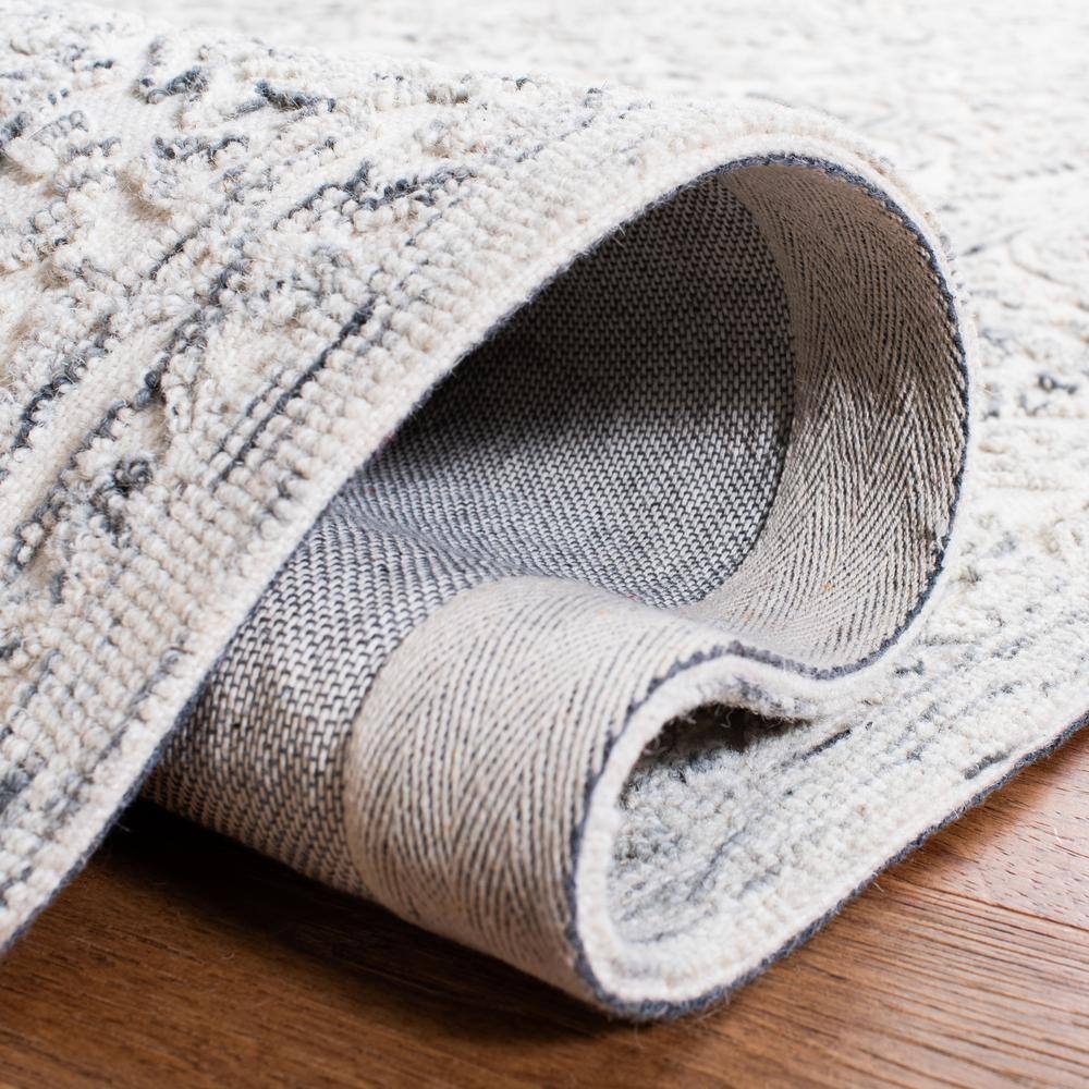 Ivory and Charcoal Hand-Tufted Wool 8' x 10' Rug
