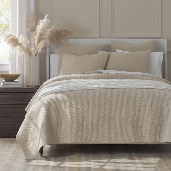 Legends Luxury Tinsley Leaf Beige King/California King Cotton Quilt