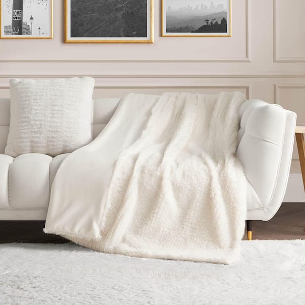 Eyelash Faux Fur White Reversible Plush Polyester Throw Blanket