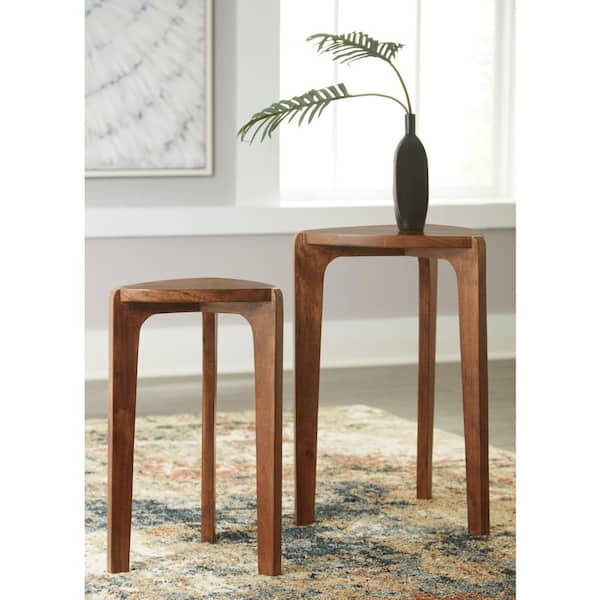 Brynnleigh 15.38 in. Medium Brown Triangle Wood Nesting End Table (Set of 2)