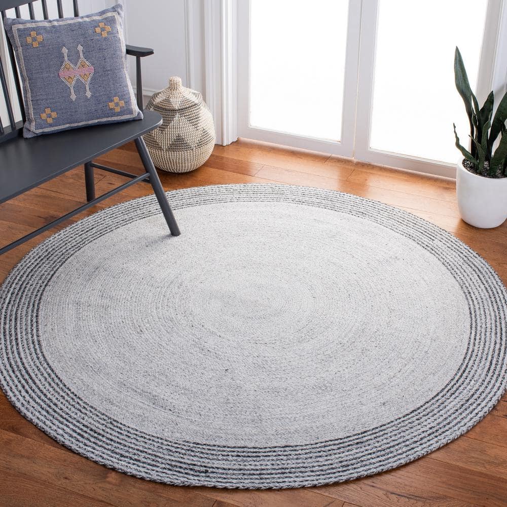 Handmade Round Gray Synthetic Area Rug, 7' Diameter